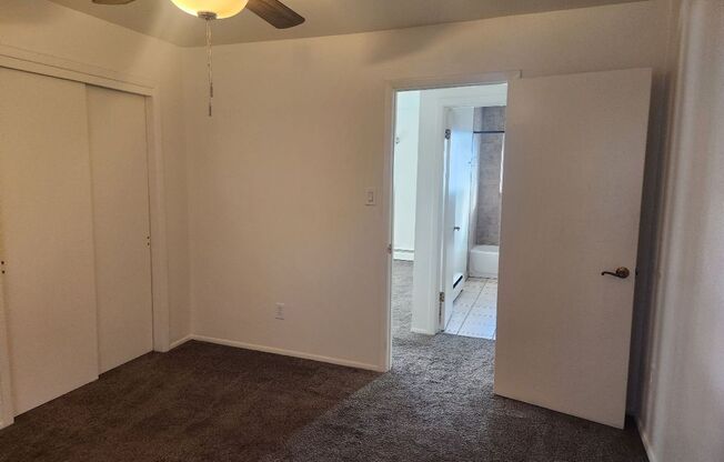 1 bed, 1 bath, 650 sqft, $995, Unit #2