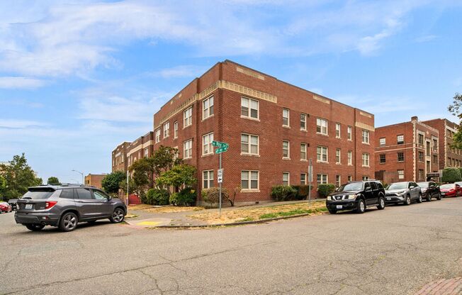 Marianne Apartments - 2 Months Free! Ask your Leasing Agent for Details