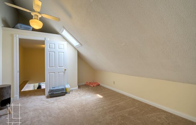 2 beds, 1 bath, $1,425, Unit 1166 Mt. Pleasant