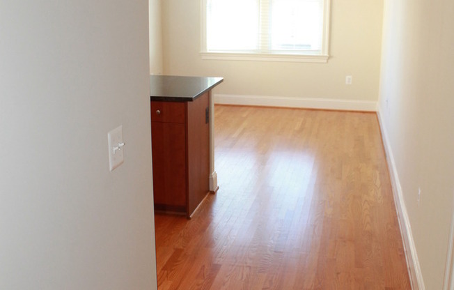 1 bed, 1 bath, 550 sqft, $2,550, Unit 304