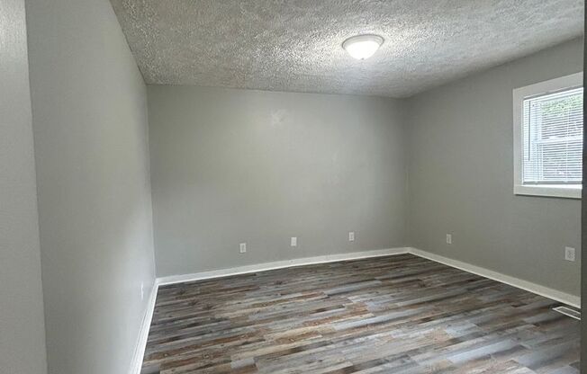 Newly Updated 4 Bed House Available Now!