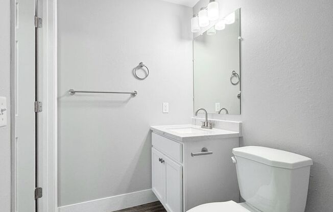 1 bed, 1 bath, 636 sqft, $1,650, Unit 324