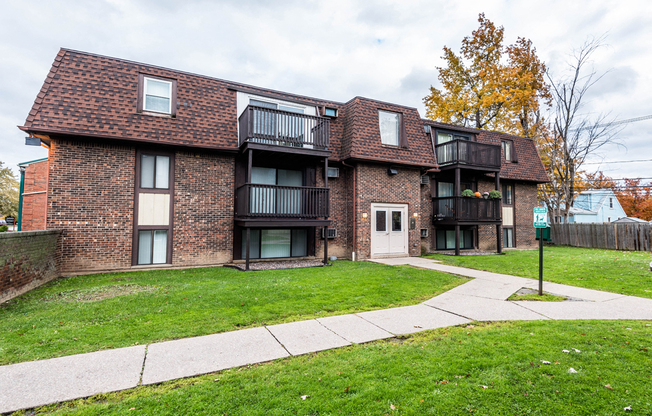 Sheridan Drive - One-bedroom, One-Bath Units - Two-bedroom, One-Bath Units â Tonawanda, NY â Kenmore-Tonawanda School District â Appliances Included â Pet Friendly