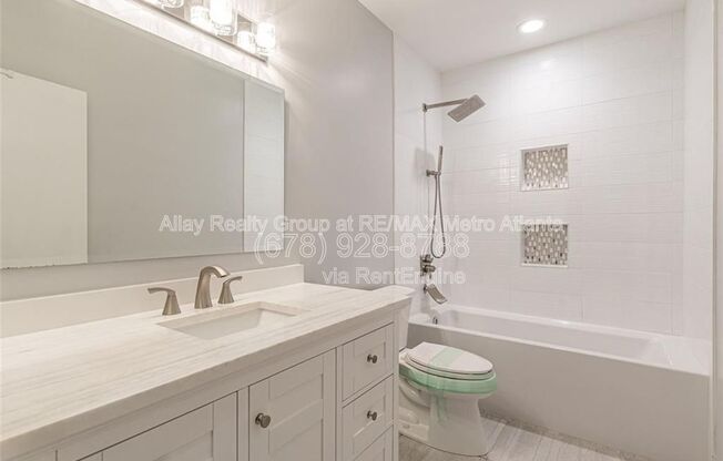 2 beds, 2 baths, 1,194 sqft, $2,700, Unit Unit 411