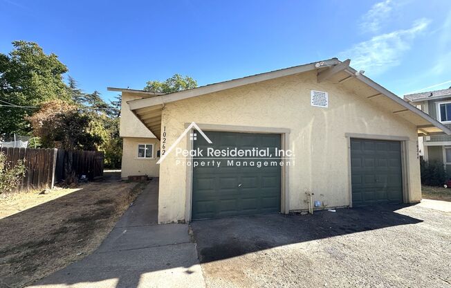 Updated 3bd/1.5ba Rancho Cordova Duplex