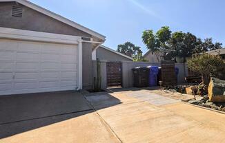 10975 Bali Lane