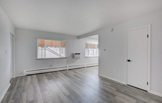 Studio, 1 & 2 Bedroom Homes in the Heart of the DU Neighborhood!