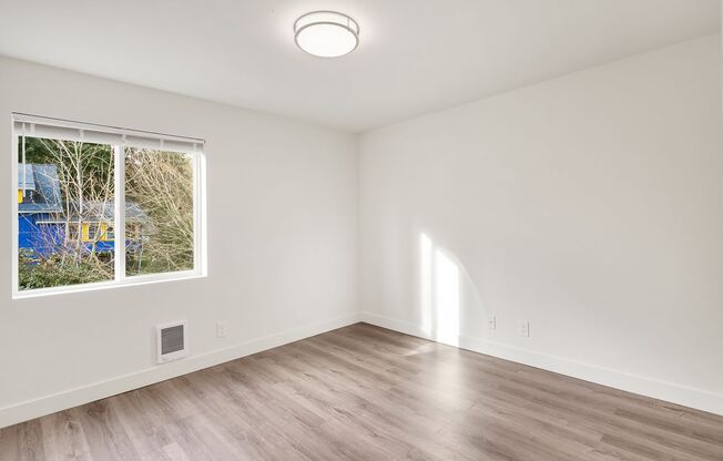 2 beds, 2 baths, 910 sqft, $2,495, Unit 302