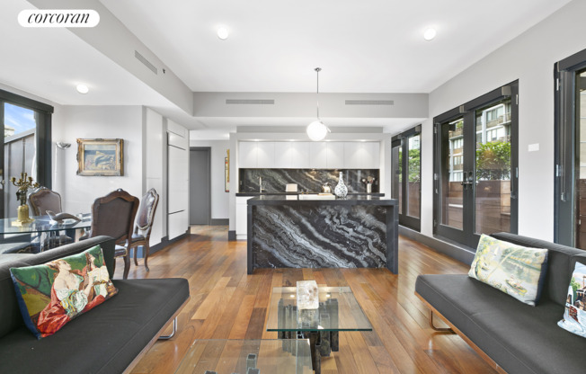 327 W 22 ST