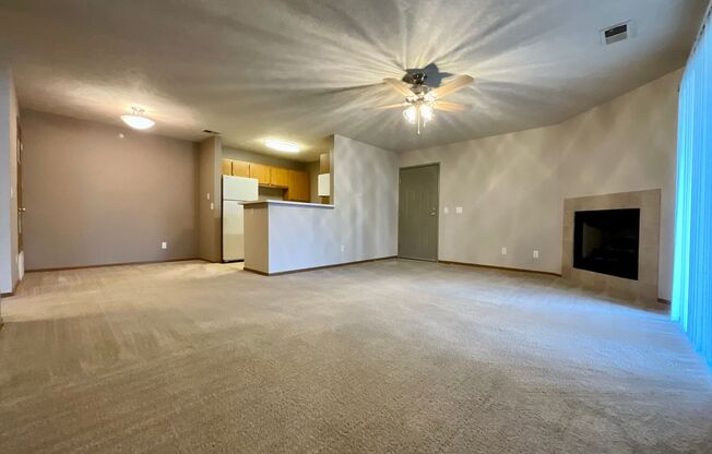 1 bed, 1 bath, 843 sqft, $990, Unit 05-301