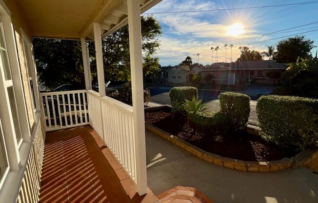 Holiday Move-in Special $1000 Concession - Newlly Renovated 3 Bedroom 2 bath House  - Awesome La Mesa Neighborhood