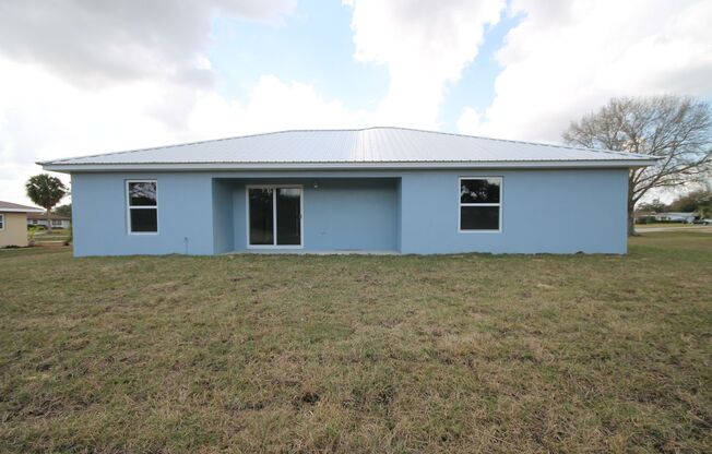 Amazing 3 BD/2BA Home in Sebring!!