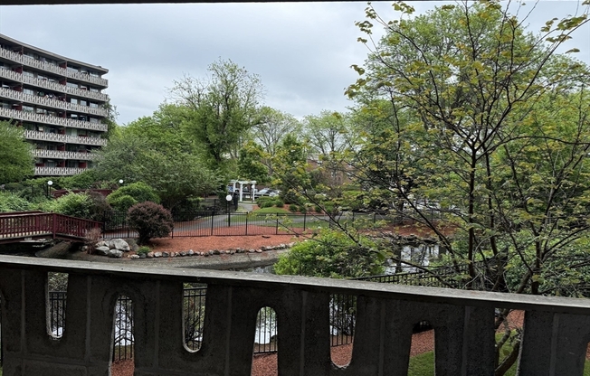 1 bed, 1 bath, 606 sqft, $1,950, Unit 416