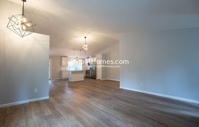 Updated 3-Bedroom in Lake Oswego!