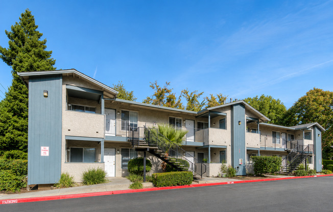Manzanita Apartments