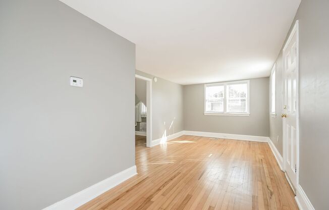 4 bedroom / 1.5 bath in West Ashley ~ Move-in Today!