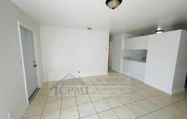 2 beds, 1 bath, 866 sqft, $1,895, Unit 35