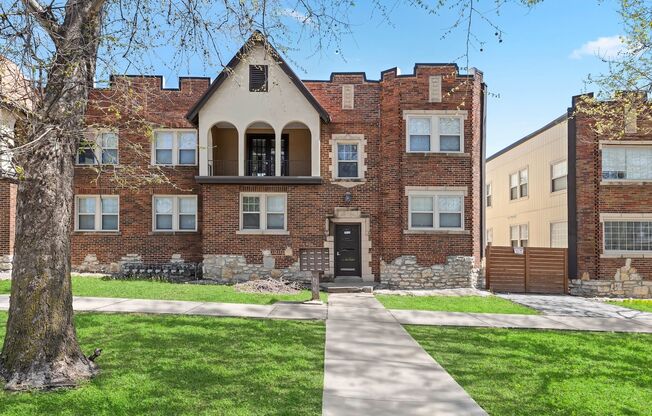 Roanoke Apartments