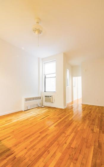 423 E 83 ST