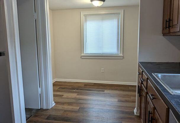 3 beds, 1 bath, $1,400