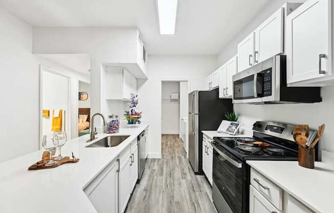 Stone Cliff Apartments