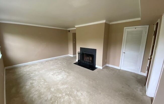 1 bed, 1 bath, $1,795, Unit # 6