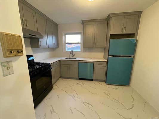 4 beds, 2 baths, 1,200 sqft, $3,500, Unit 3