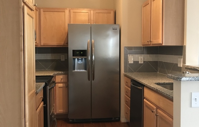 2 beds, 2 baths, $1,550, Unit #301