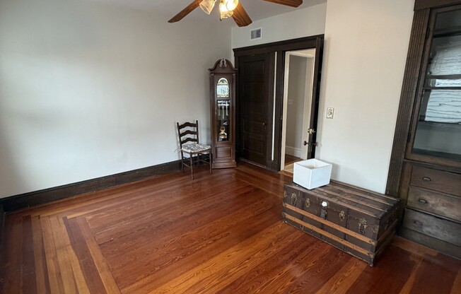 2 beds, 1 bath, 1,200 sqft, $2,500, Unit 3