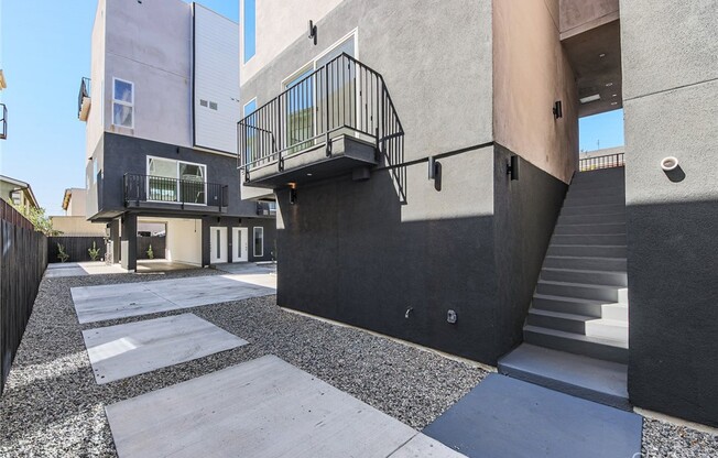 5265 CARTWRIGHT AVE