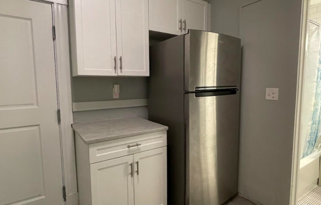 Studio, 1 bath, 415 sqft, $1,895, Unit #10