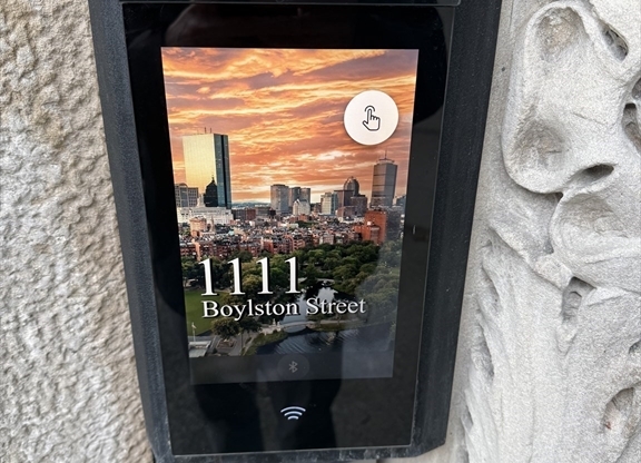 Studio, 1 bath, 290 sqft, $2,295, Unit 25