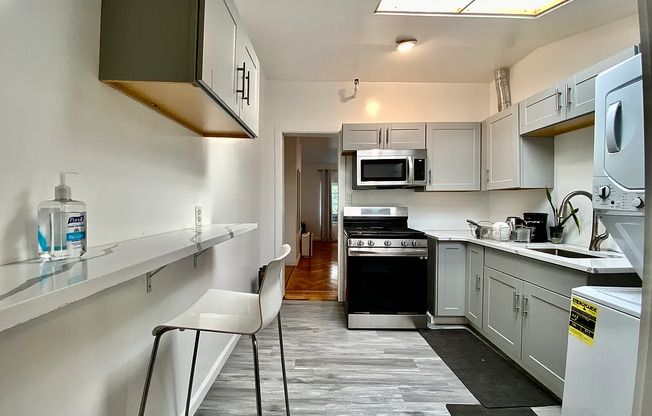 312 DECATUR ST