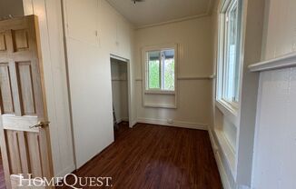 3 beds, 1 bath, $4,750