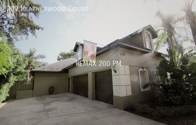 209 HEATHERWOOD CT
