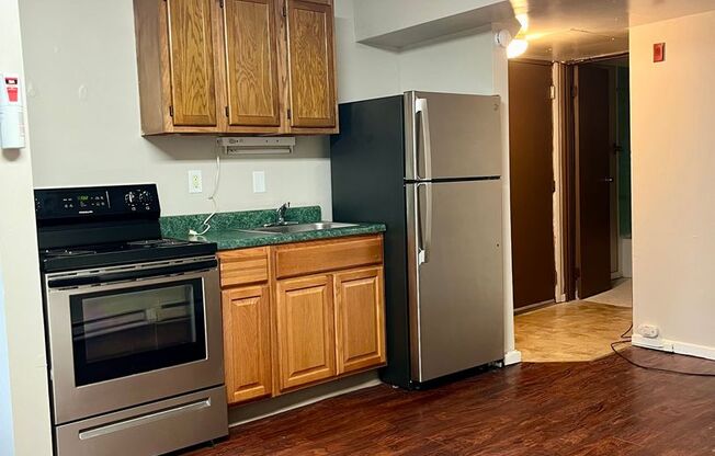 Studio, 1 bath, 240 sqft, $755, Unit 1