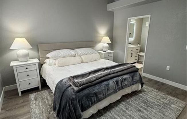 2 beds, 2 baths, $1,650, Unit #2103