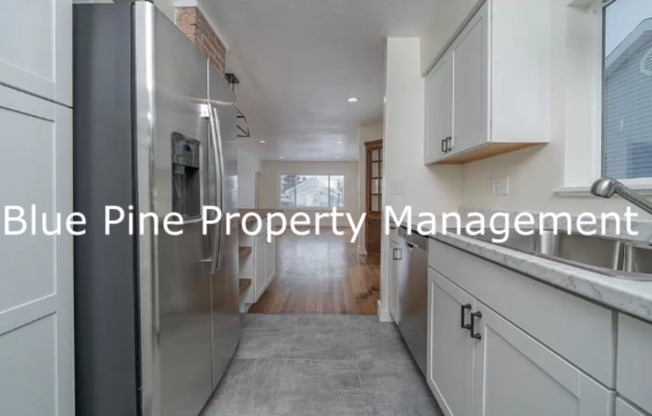 375 W 18 ST