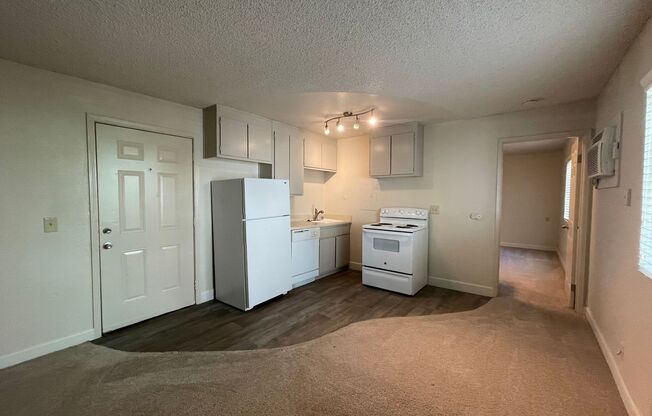 1616 E Street ~ Absolute Must See Community!