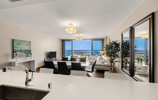 3 beds, 3 baths, $14,000, Unit # 1300