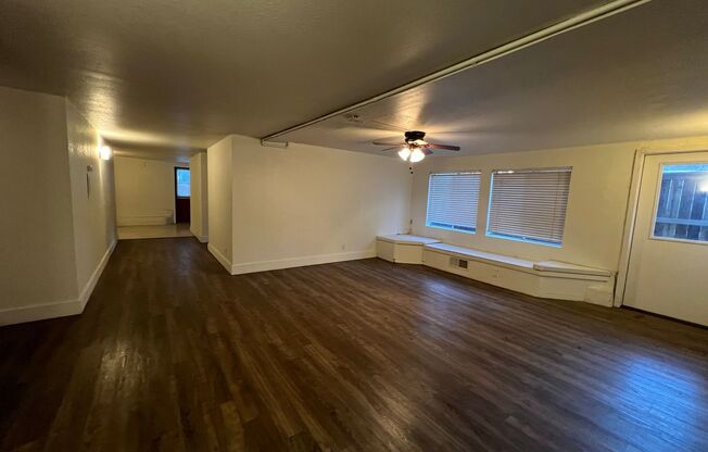 3 beds, 1 bath, 1,800 sqft, $2,400