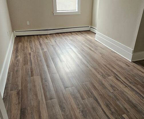 2 beds, 1 bath, 760 sqft, $2,200, Unit 109 S #1