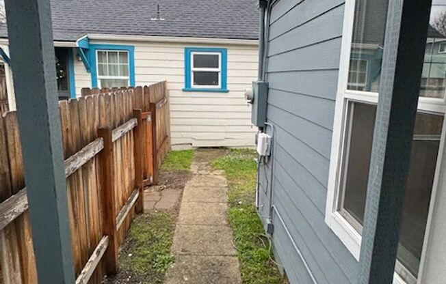 2 beds, 1 bath, $1,450