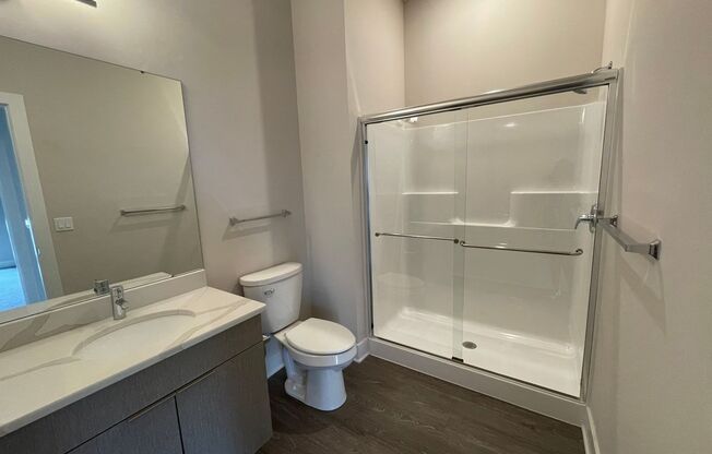 2 beds, 2 baths, 1,173 sqft, $2,900, Unit 321 Jefferson-704