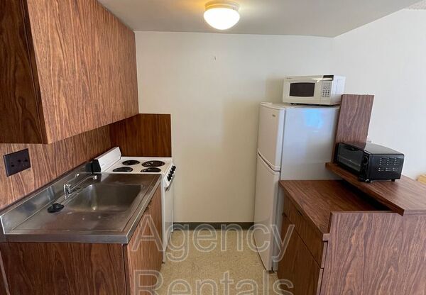 1560 Kanunu St, Honolulu HI 6 FLR