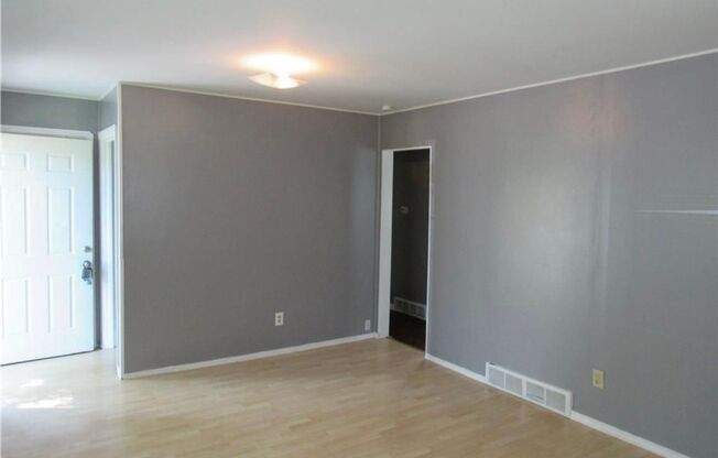 Cozy Vineyard Living – 3BR/2BA Home Near Parks, Dining & More!
