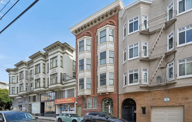 1215 Jackson Street