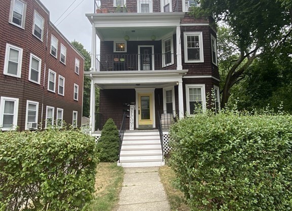250 POPLAR