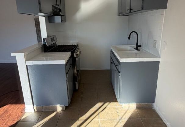 1 bed, 1 bath, $1,675, Unit 240