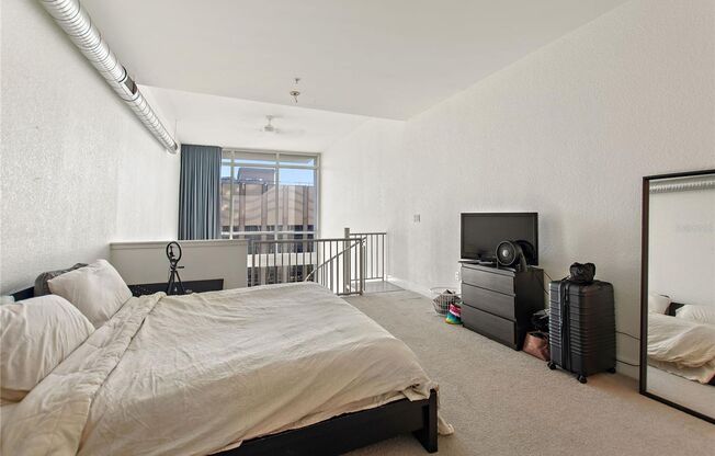 1 bed, 1.5 baths, $2,300, Unit # 1421